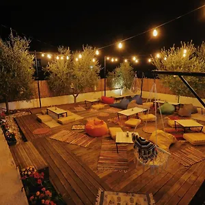 Prive And Albania