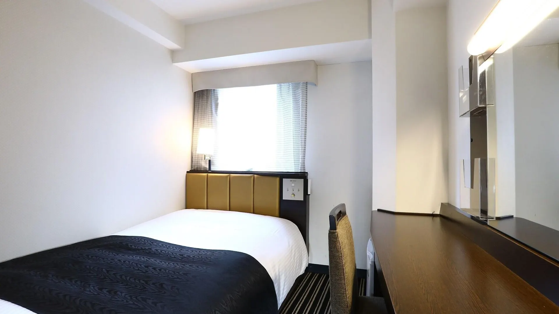 Apa Hotel Ginza Kyobashi Tokyo Eki Yaesu Minamiguchi
