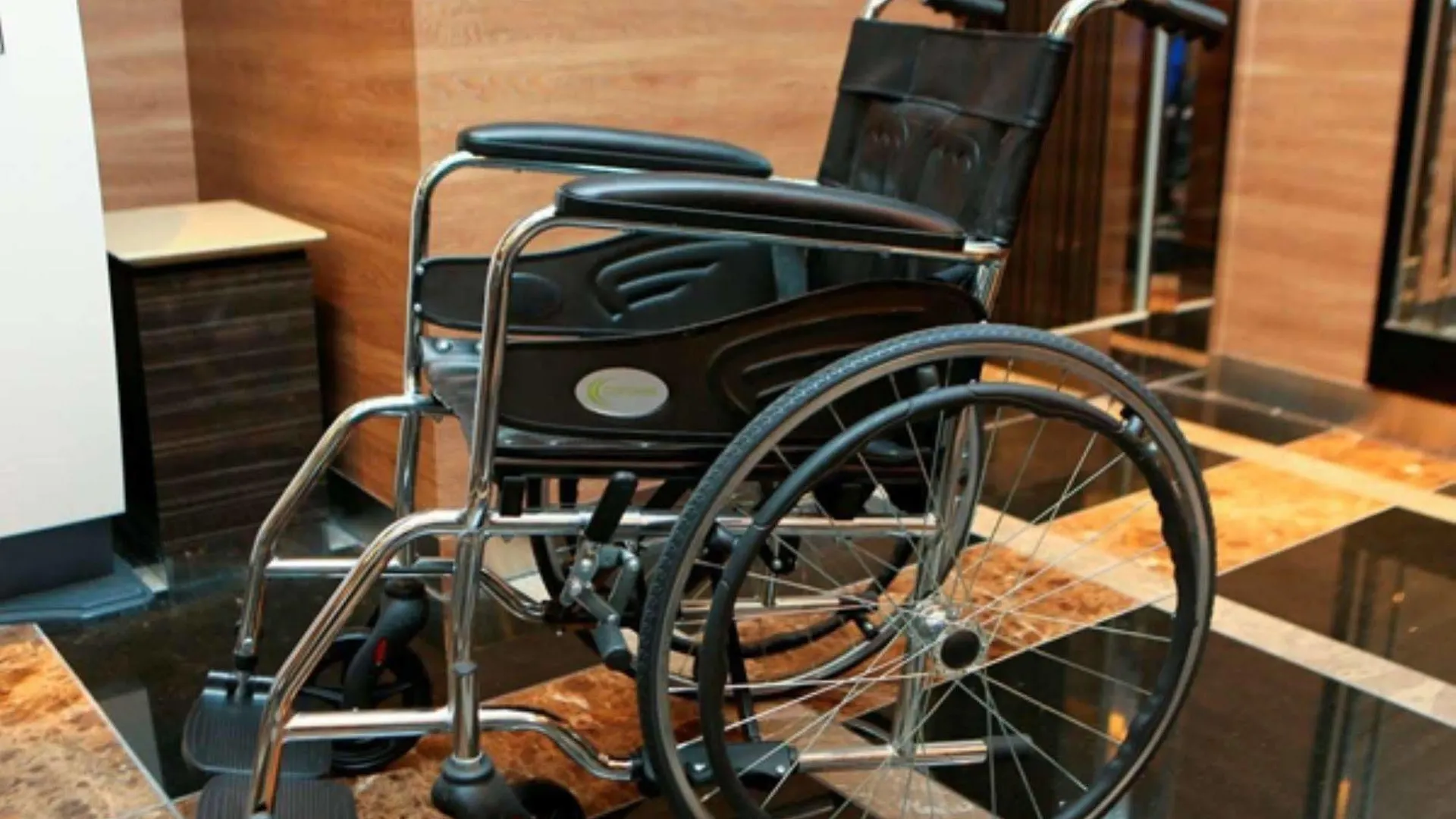 Apa Hotel Ginza Kyobashi Tokyo Eki Yaesu Minamiguchi